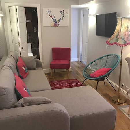 2 Bed, Ground Floor Bijou Georgian City Apartment باث المظهر الخارجي الصورة